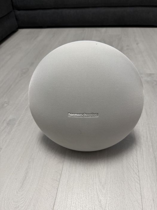 Harman Kardon Onyx Studio 4