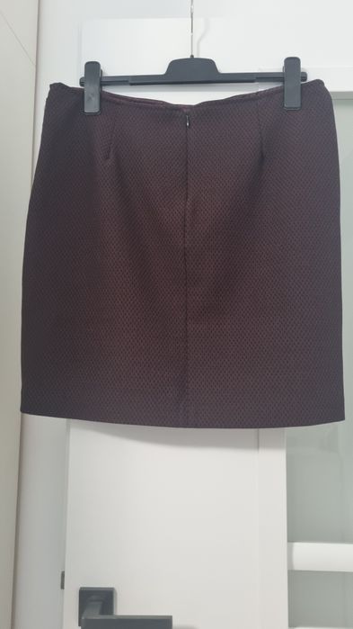 Fusta scurta stofa 44 burgundy