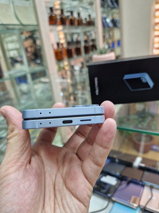 Samsung Flip6 12/512GB