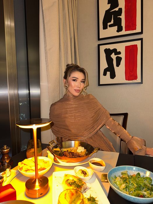 Платье женская , вечерние платья