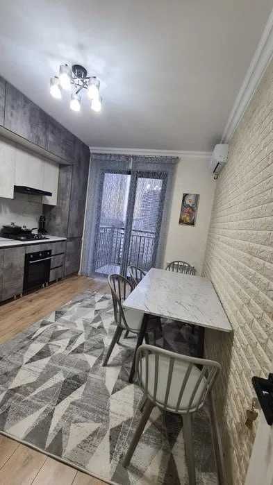 Сдается 2 ком квартира на Шайхантахуре 286*