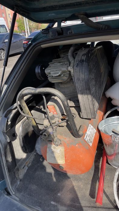 Компрессор масленный