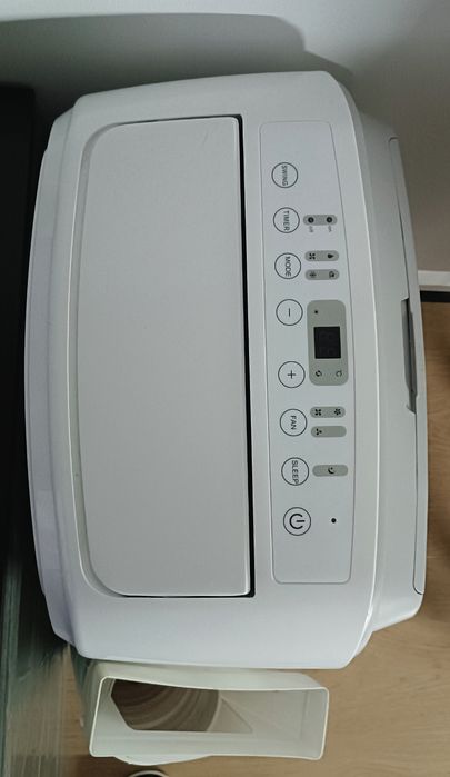 Напольный кондиционер Midea