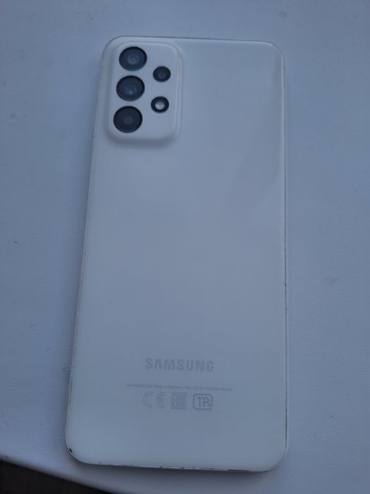 Продаю Самсунг а23