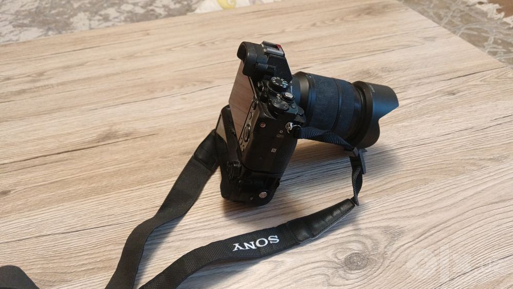 Sony Alfa 7 s  padrobna po tel