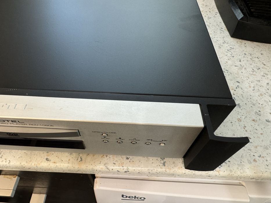 DVD Rotel RDV-1050e