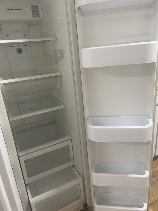 Холодильник samsung