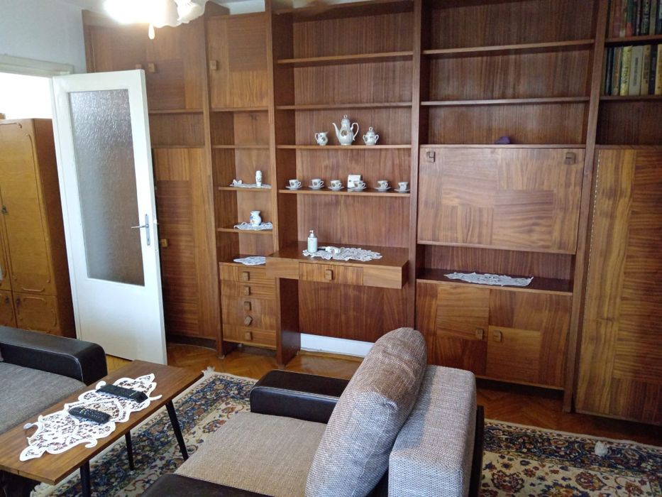Închiriez apartament 2 camere
