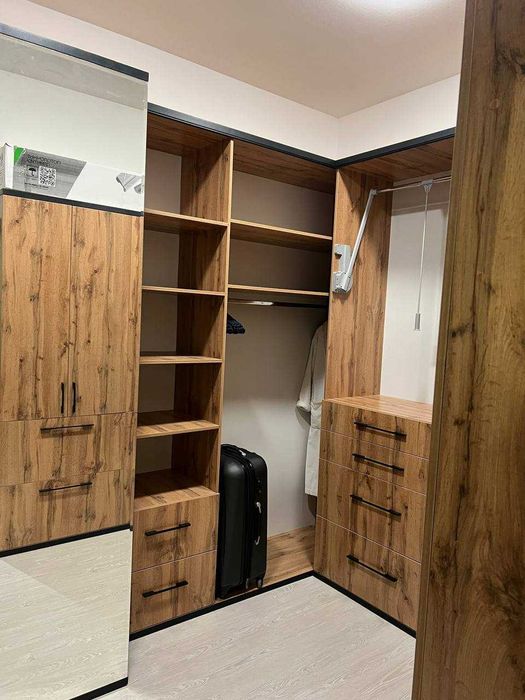 Продам 3-х комнатную (117 кв.м) в М-Улугбекском районе.Ориентир Эвос