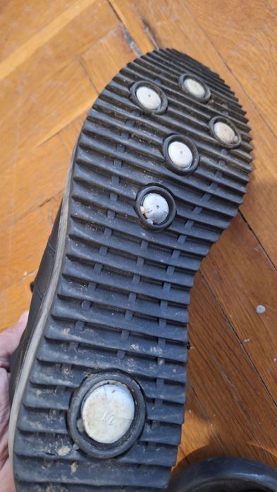 Мъжки боти 42 номер