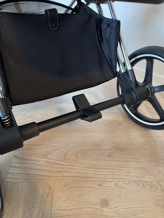Cybex Priam 4.0 chrome + negru