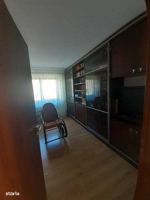 Apartament 3 camere, 89.76 mp, terasa generoasa si garaj, zona Grigore — fotografia 3