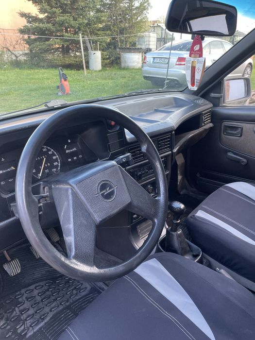 Opel Kadett E – 1.6i Benzină – 1988