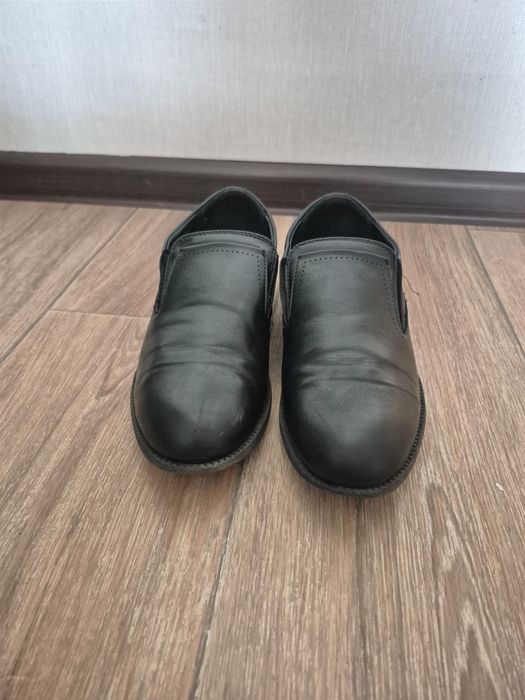 Продам мужские туфли