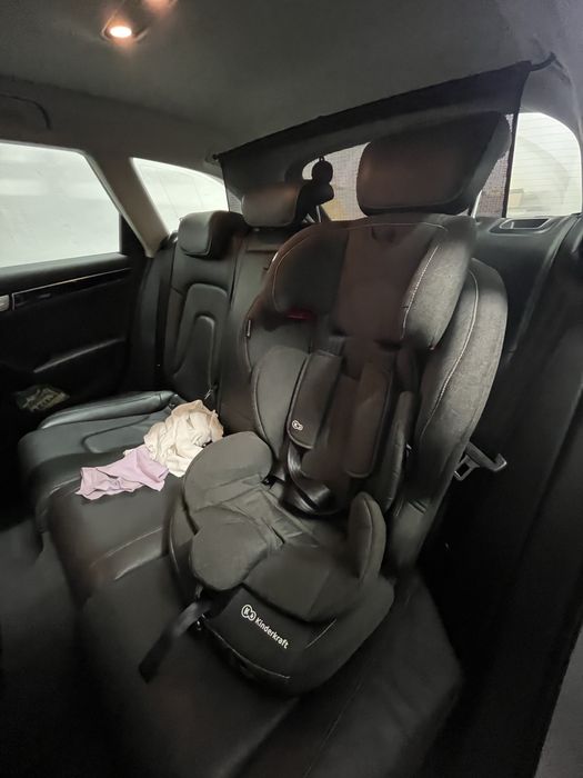 Детско столче/седалка за кола Kinderkraft