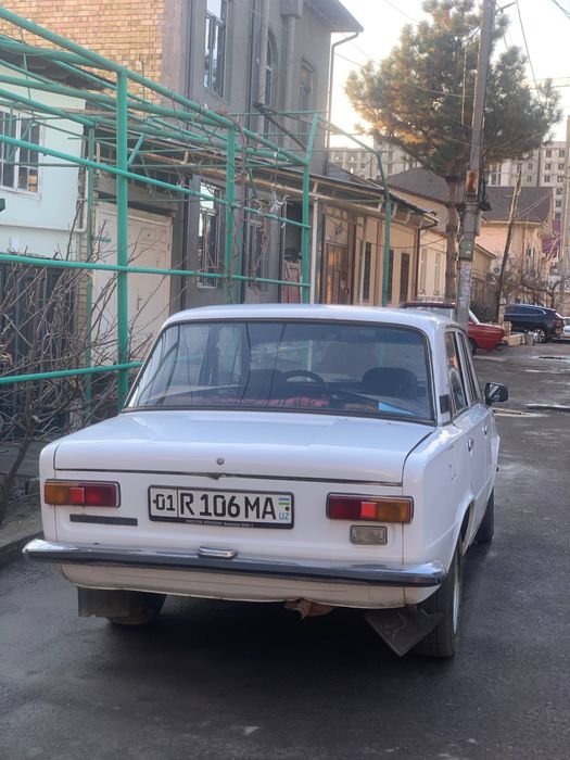 jiguli 011 yili 1979 yil mator qilingan