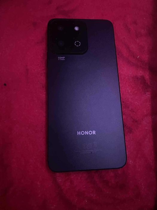 Vând telefon honor 200 Smart foarte bun