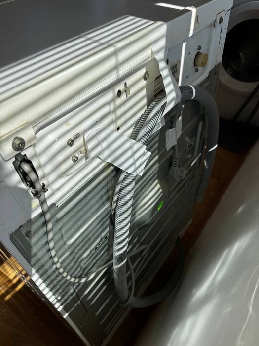 Пералня Whirlpool FL 5085 (за части или ремонт, работеща/ Стиральная машина