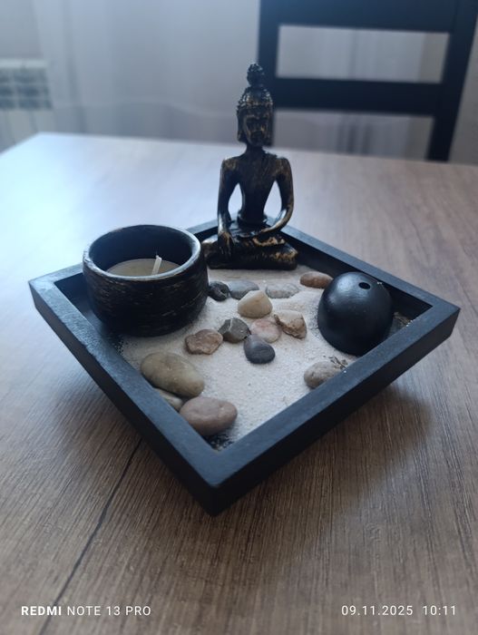 Статуэтка  Будды