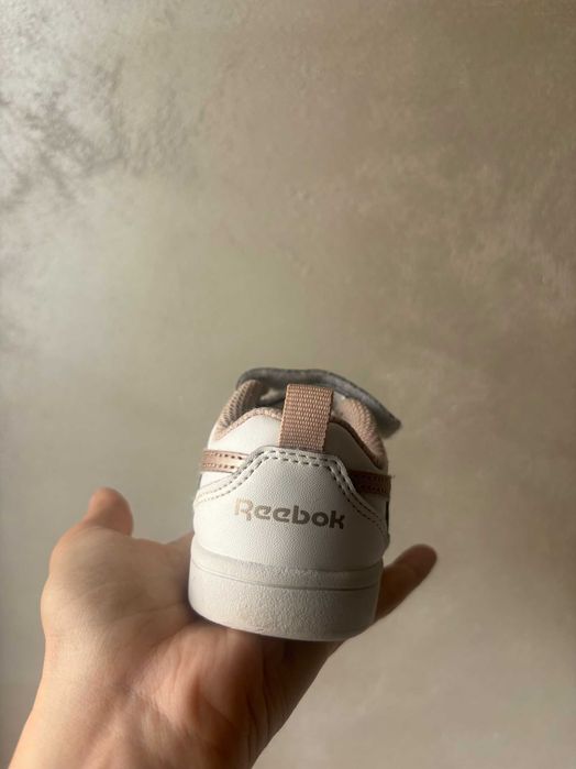 Детски маратонки Reebok номер 23.5