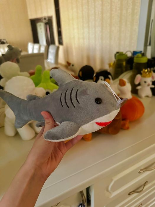 Игрушки мягкие много