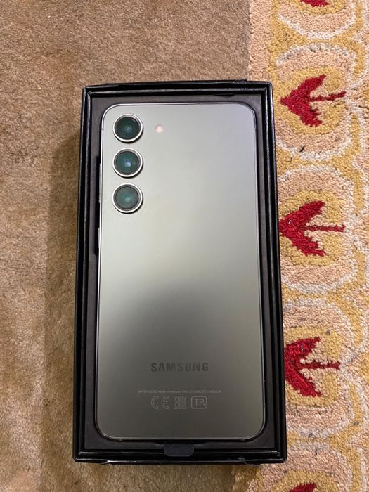 Samsung Galaxy S23 Идеально