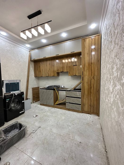 Sergeli xonabodda 1.7 sotix 5 xona uchaska sotiladi