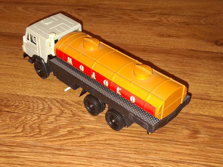 Руски съветски соц модел КАМАЗ 53212 мащаб 1:43 СССР Made in USSR