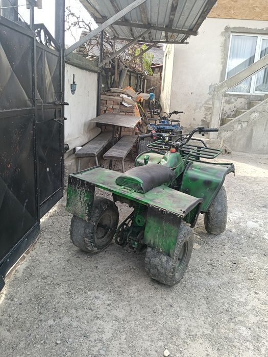 Vând ATV 125 semi automat preț 13 milioane negociabil
