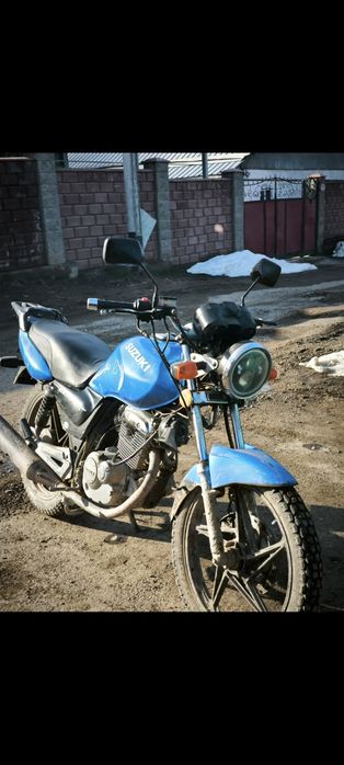Продам японский мотоцикл Сузуки