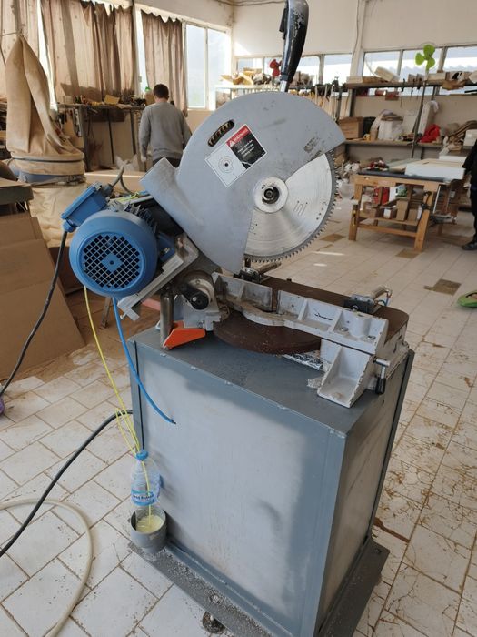 Циркуляр едноглав PVC