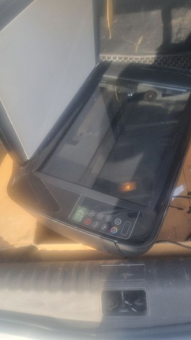 Принтер hp с WiFi цветной