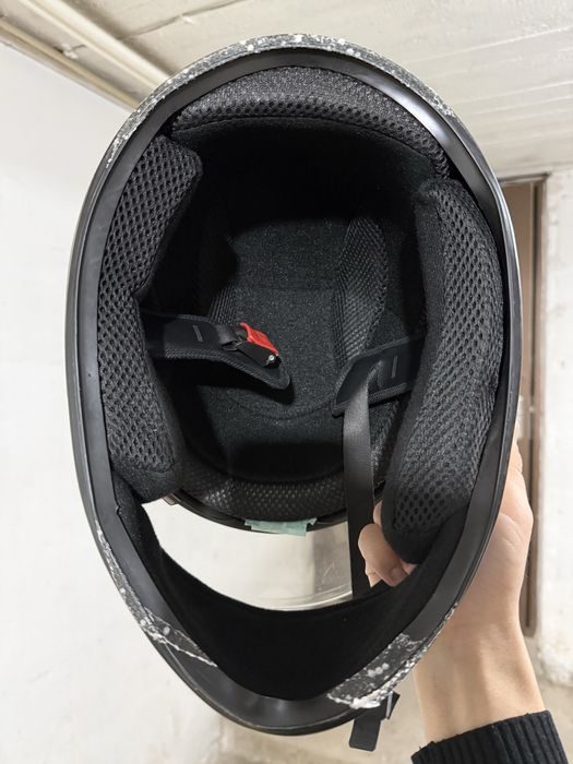 Moto kaska/shlem sotiladi