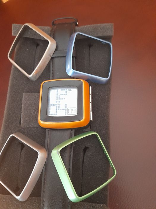 Ceas electronic funcțional