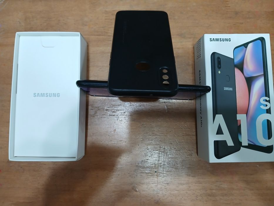 Продам Samsung A10s сатамын