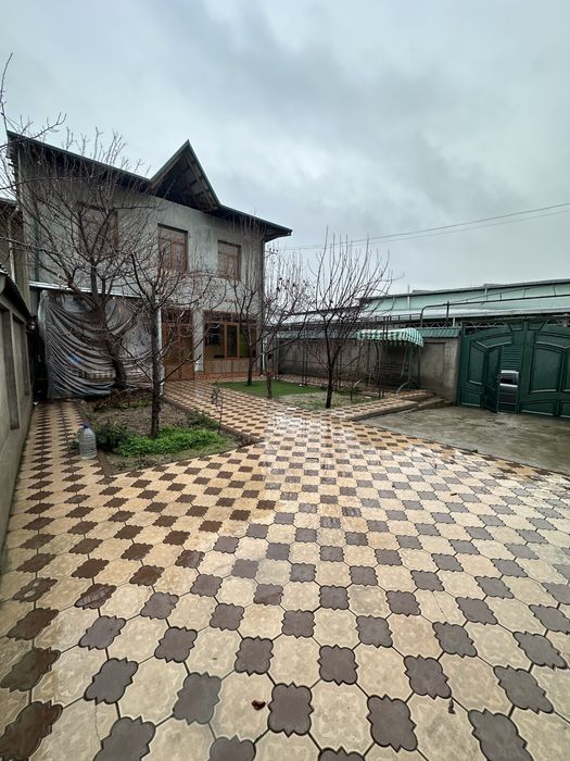 Уй сотилади 3 сотих 5-хона