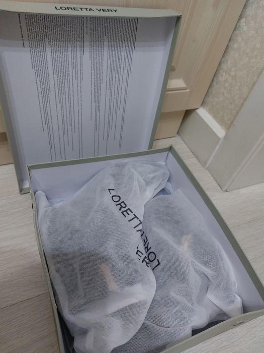 Ботильоны новые кожаные р38