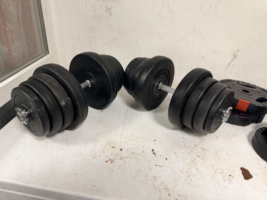 Gantere Reglabile noi set 50 kg. 2x25 kg=50 kg pret 370 lei