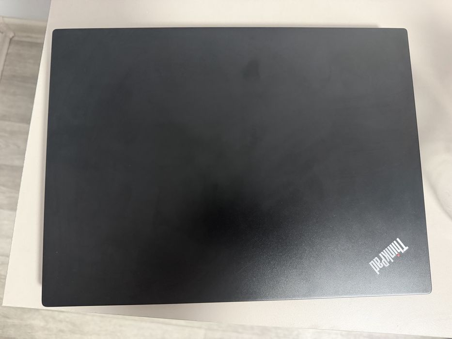 Lenovo ThinkPad E490 ноутбук