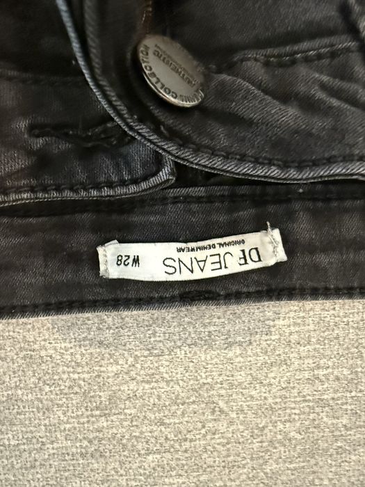 Кожен панталон и дънки