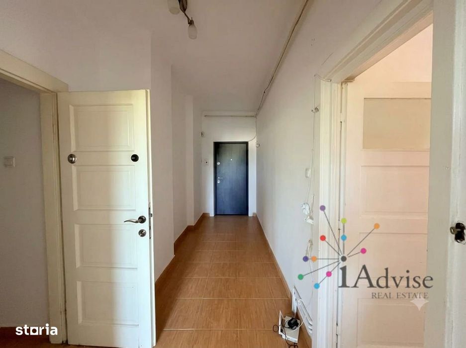 Apartament 2 camere - Centru Civic - 52mp - Boxa la subsol plus loc de