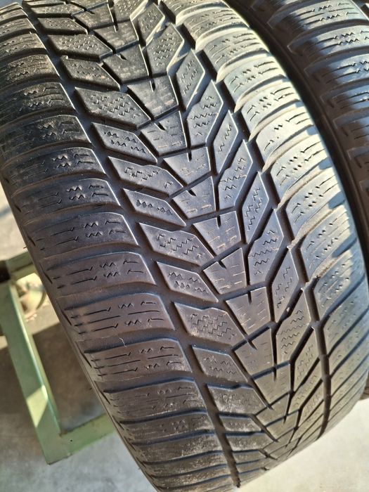 4 Anvelopele de iarnă 225 40 r18 Hankook