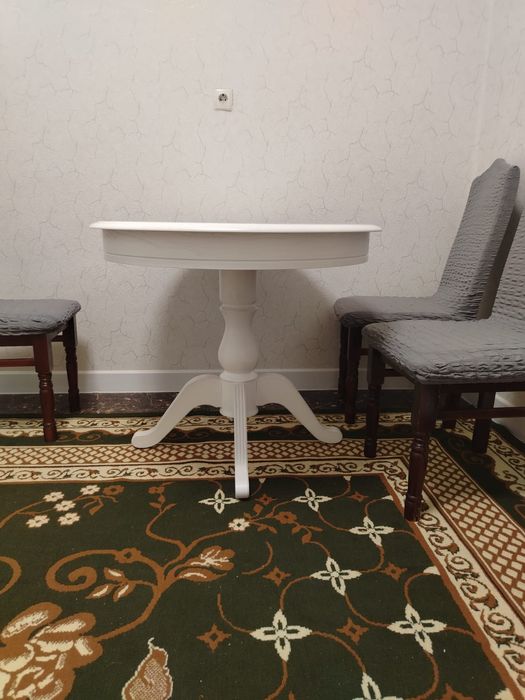 Продам стол со стульями