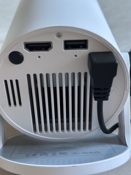 Нов проектор MacCubic HY300 Pro - ъпгрейдната версия 4k support