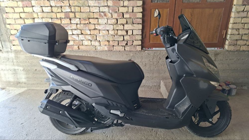 Mototsikl sotiladi