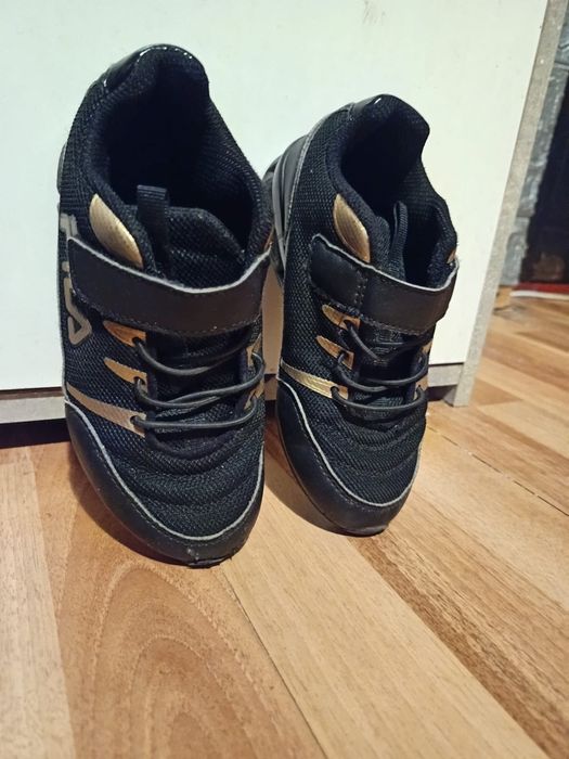 Adidași fila Bacău