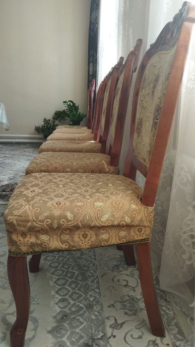 Продам стол со стульями