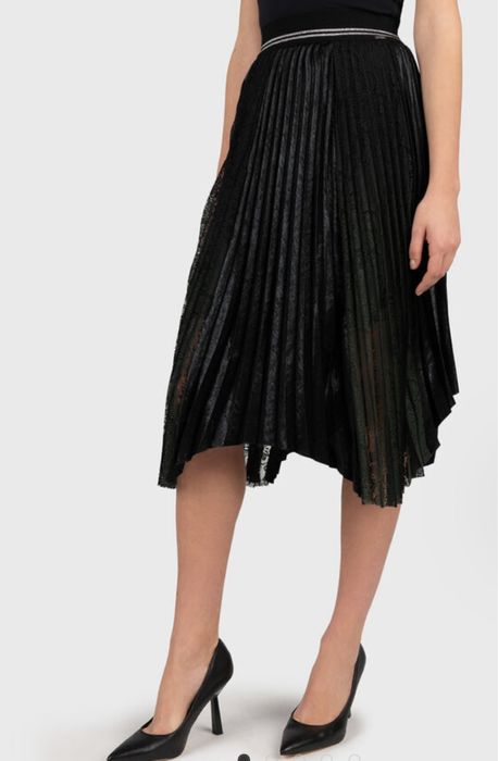 Плисирана пола Guess.