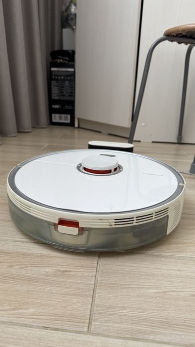 Продам робот пылесос