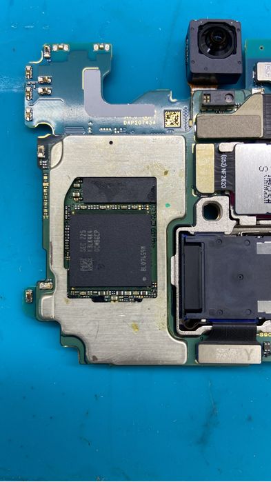 Ремонт телефонов ноудбуки и плпншетов